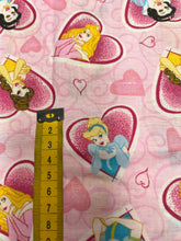 Load image into Gallery viewer, DESTASH Licensed Princess Hearts Cotton Woven 50cm