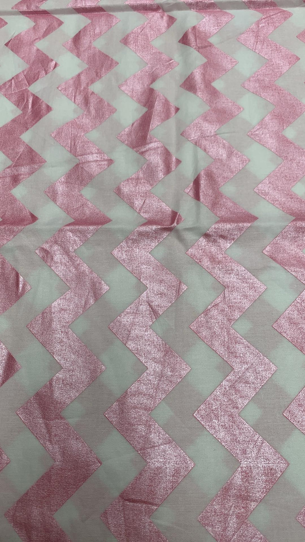 DESTASH Riley Blake Metallic Chevron Pink Cotton Woven