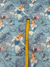 Load image into Gallery viewer, DESTASH Disney Cinderlla Clocks Cotton Woven 50cm