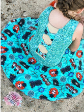 Load image into Gallery viewer, *BACK ORDER* Scottish Princess Sparkles