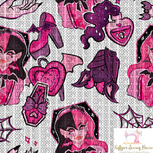 Load image into Gallery viewer, *BACK ORDER* Hex Monster Dolls &#39;Vampire&#39; CLEAR VINYL